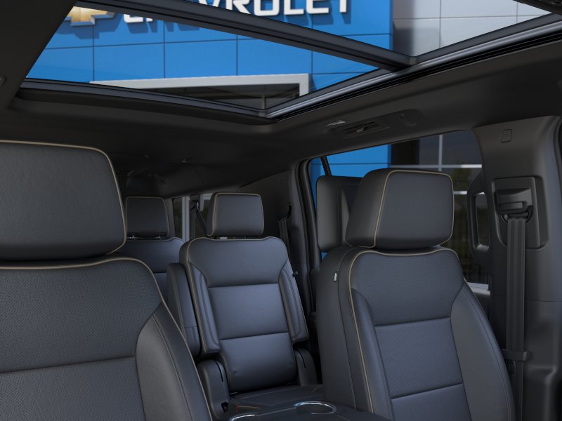 Thumbnail: 2026 Chevrolet Suburban - 24