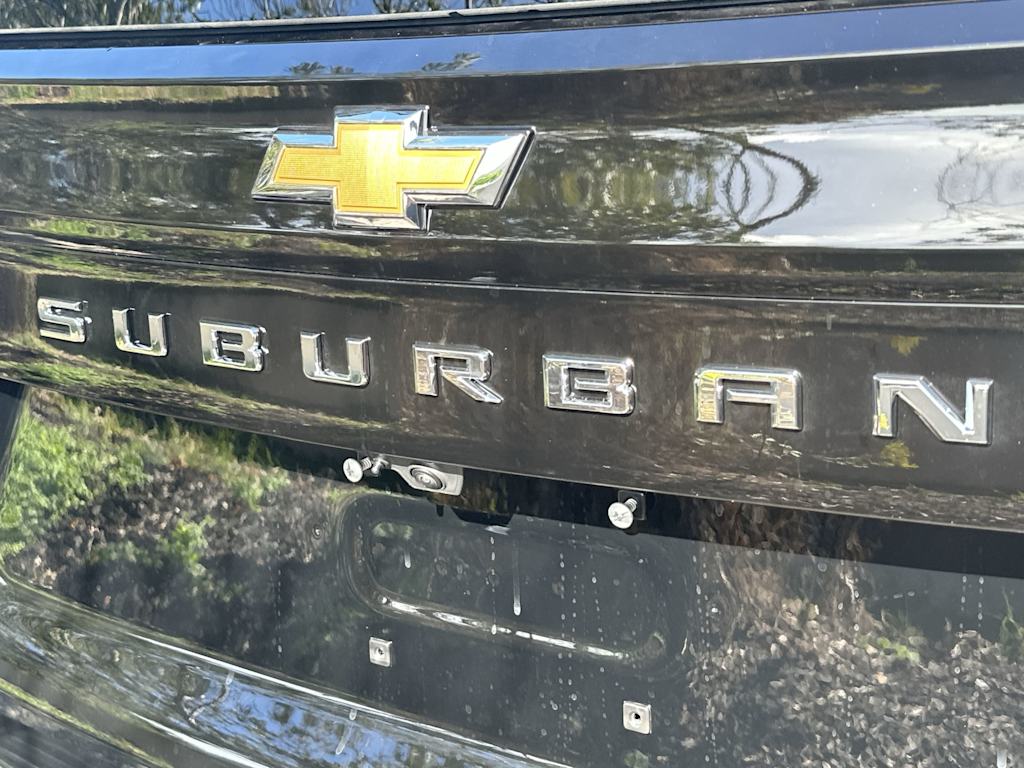 Thumbnail: 2025 Chevrolet Suburban - 7