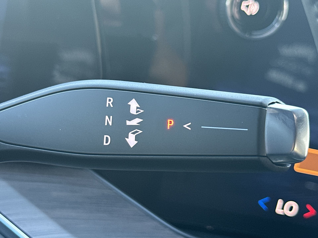 Thumbnail: 2025 Chevrolet Suburban - 27