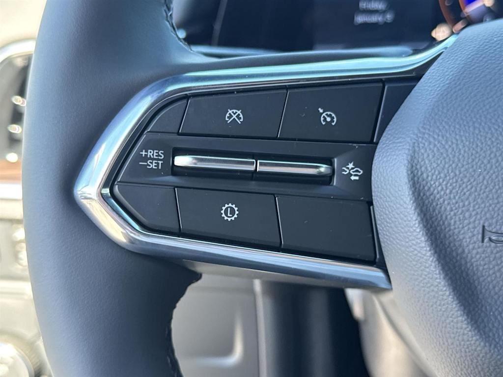 2025 Chevrolet Suburban Premier 31