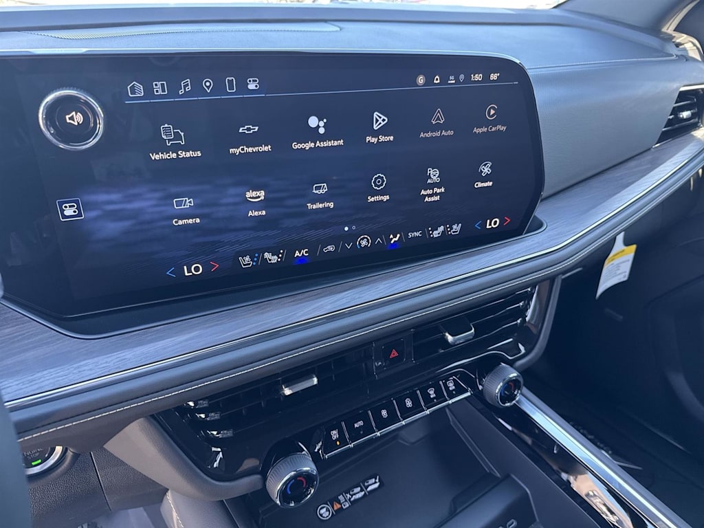 2025 Chevrolet Suburban Premier 15