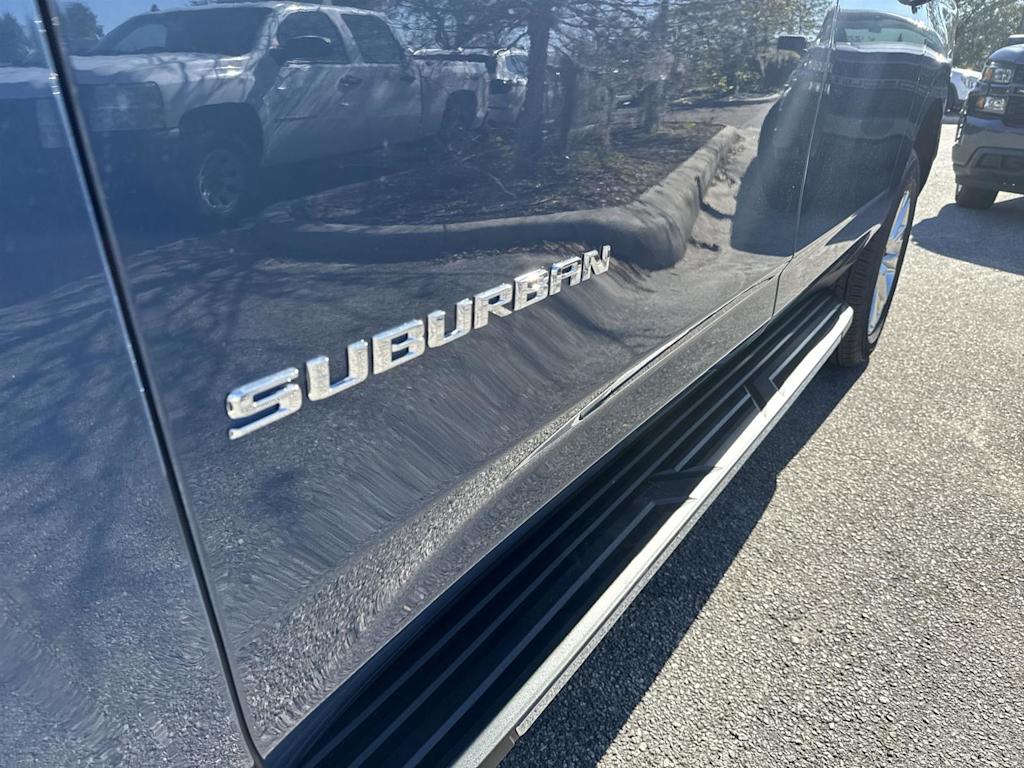 2025 Chevrolet Suburban Premier 25