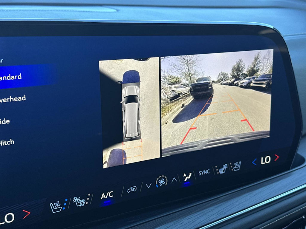 2025 Chevrolet Suburban Premier 34