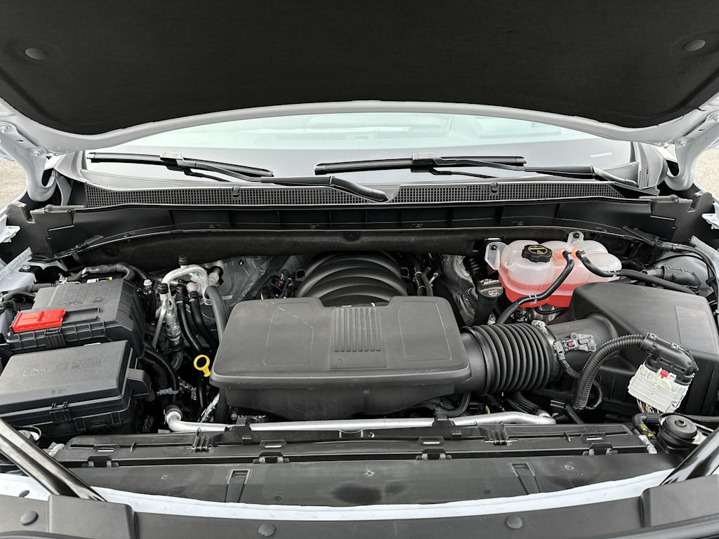 Thumbnail: 2026 Chevrolet Suburban - 8
