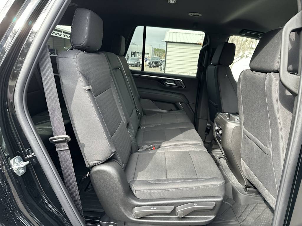 Thumbnail: 2026 Chevrolet Tahoe - 25