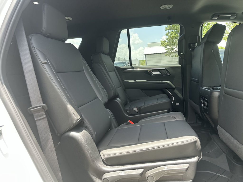 Thumbnail: 2026 Chevrolet Tahoe - 24