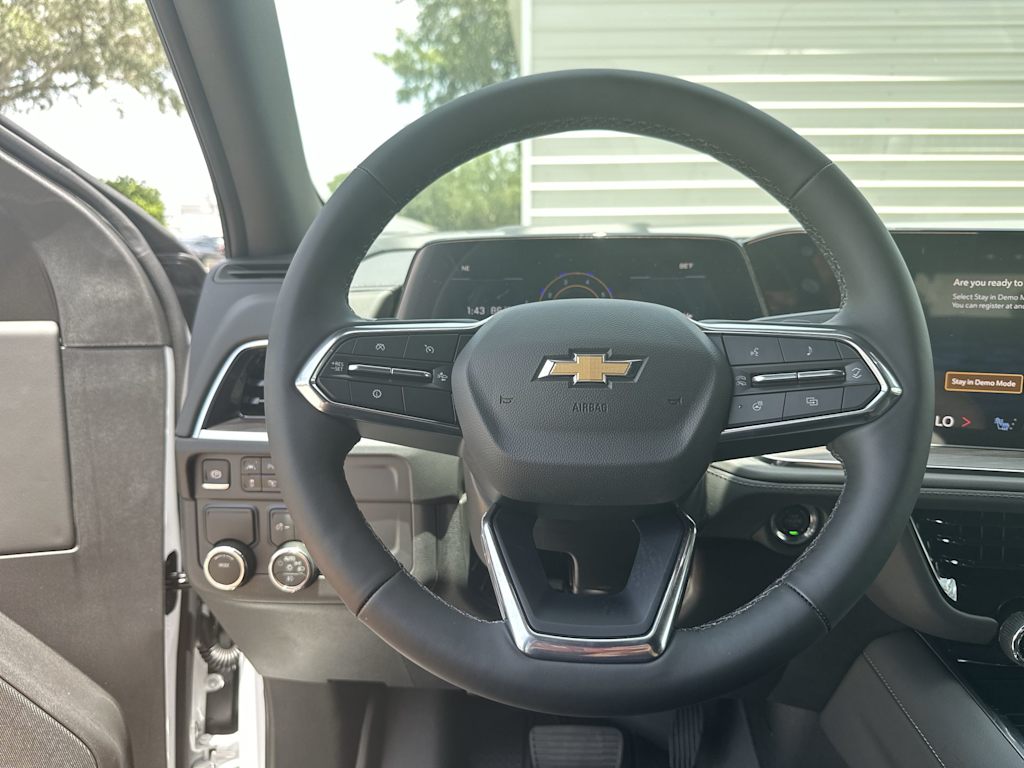 Thumbnail: 2026 Chevrolet Tahoe - 10
