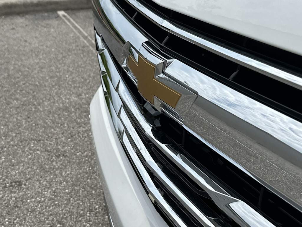 Thumbnail: 2026 Chevrolet Tahoe - 6