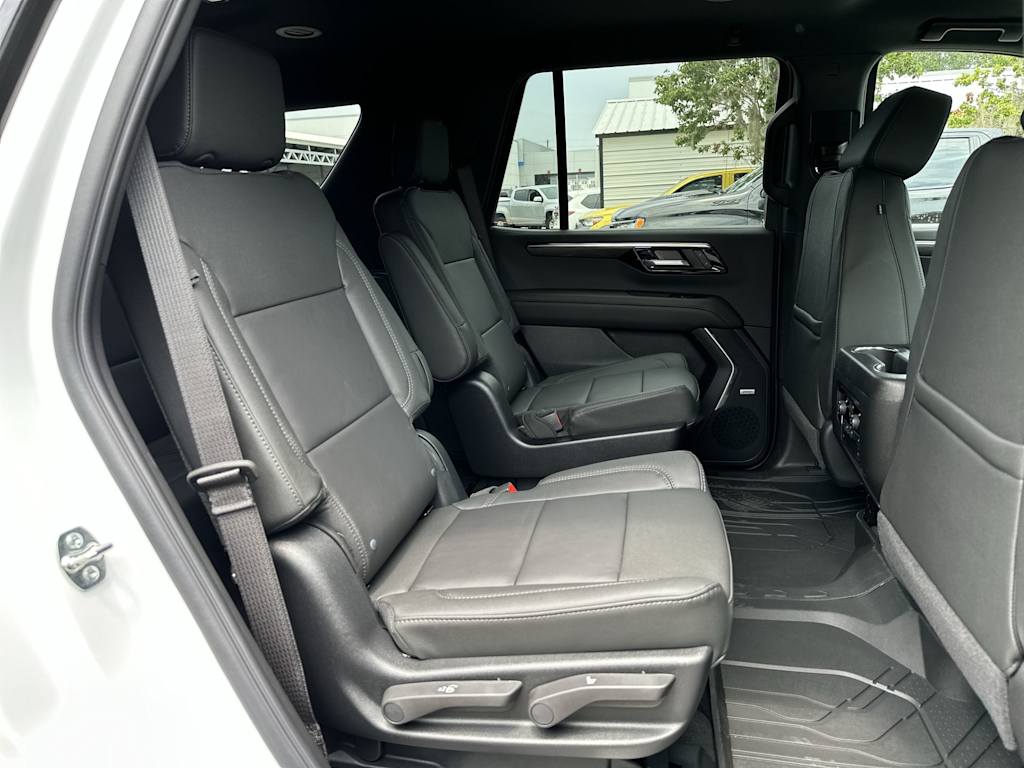 Thumbnail: 2026 Chevrolet Tahoe - 24