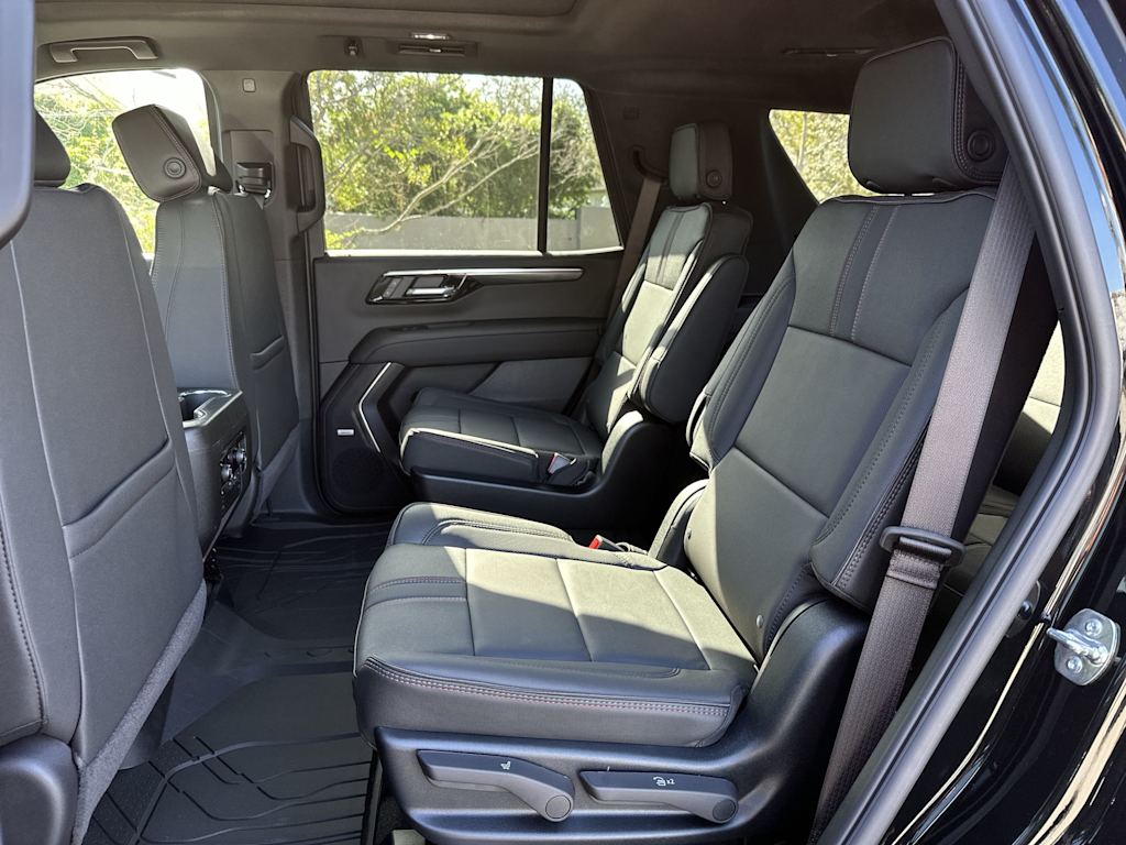 Thumbnail: 2026 Chevrolet Tahoe - 12