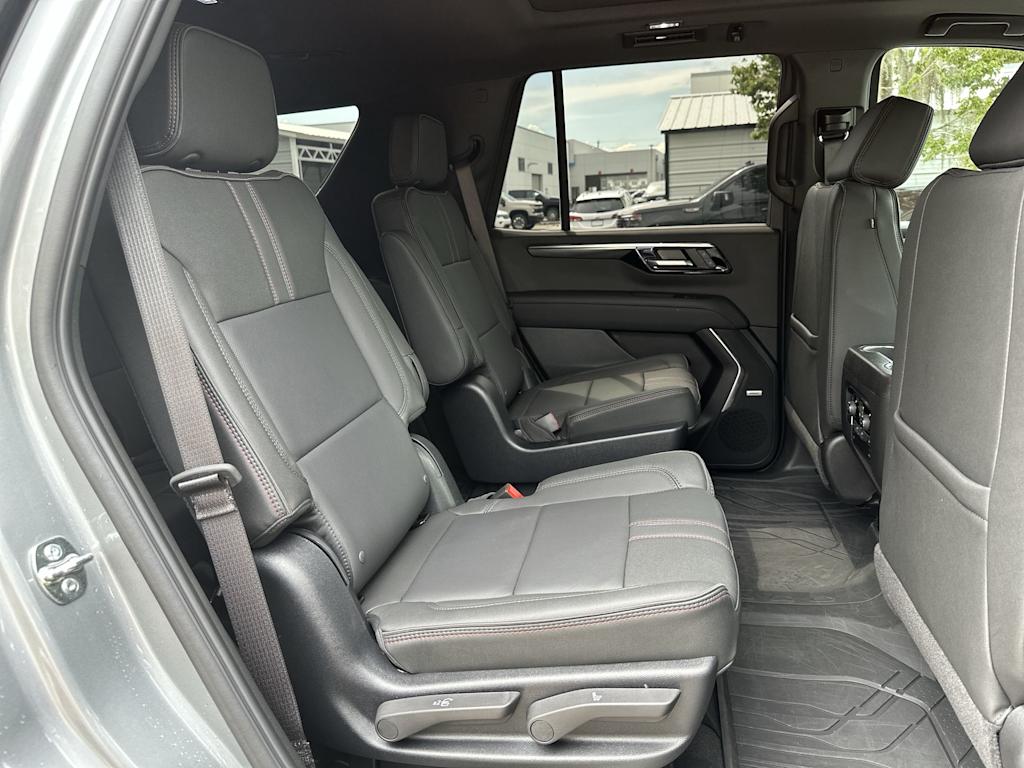 Thumbnail: 2026 Chevrolet Tahoe - 23