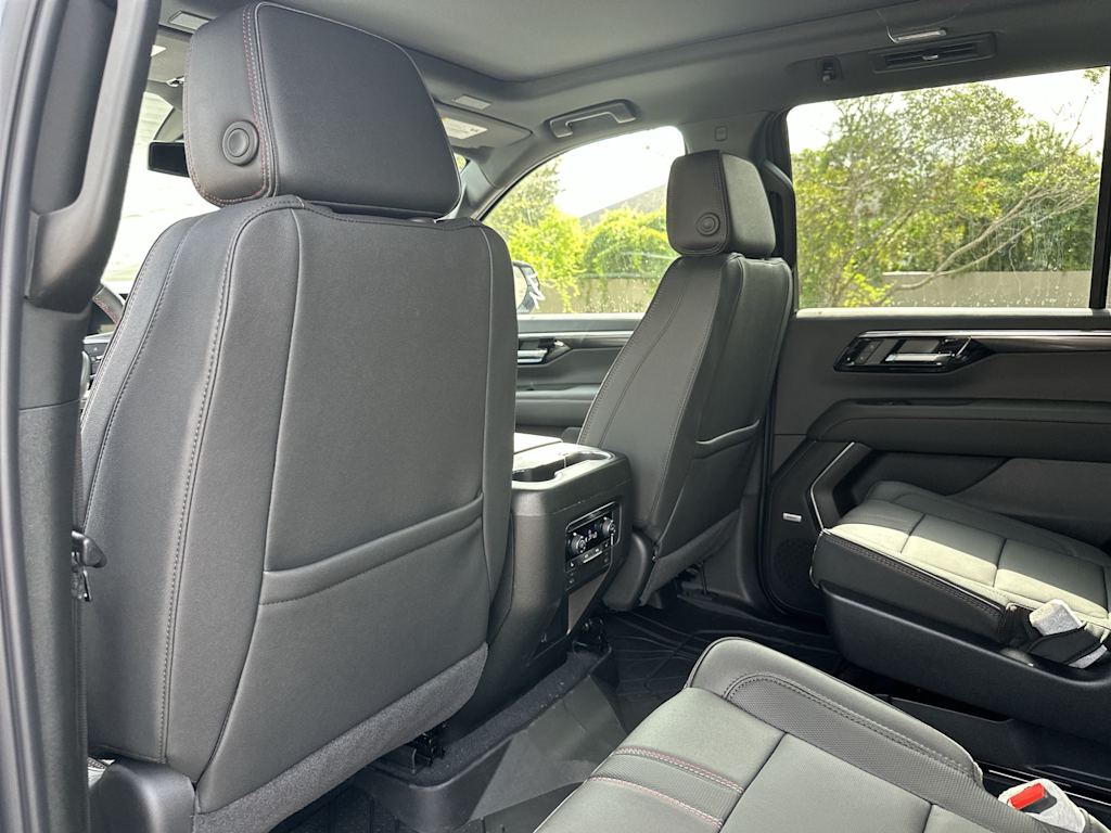Thumbnail: 2026 Chevrolet Tahoe - 12