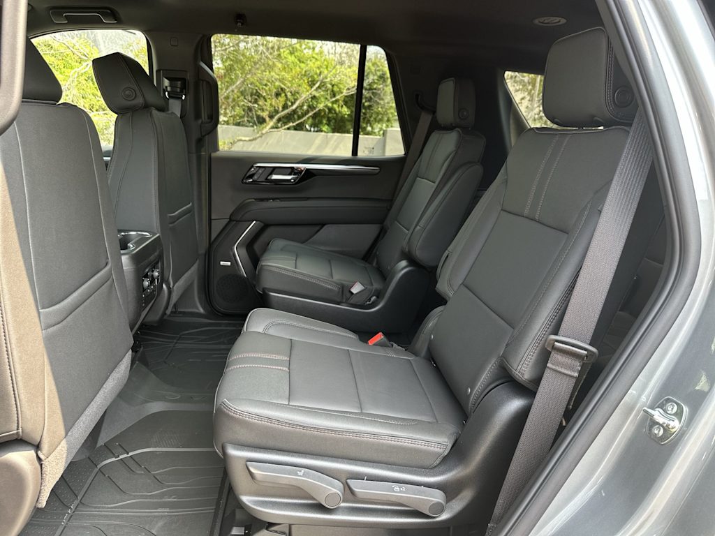 Thumbnail: 2026 Chevrolet Tahoe - 13