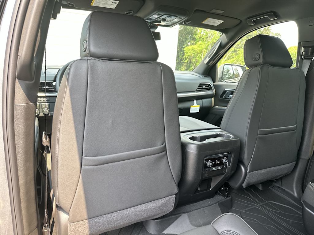 Thumbnail: 2026 Chevrolet Tahoe - 18