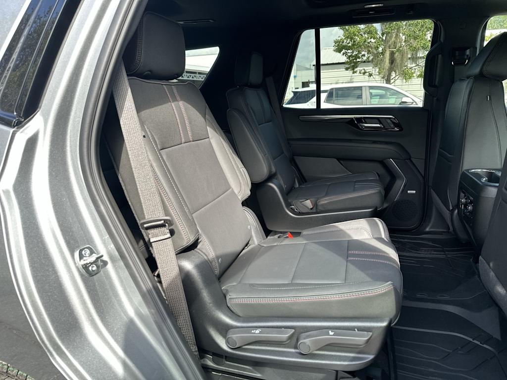 Thumbnail: 2026 Chevrolet Tahoe - 23