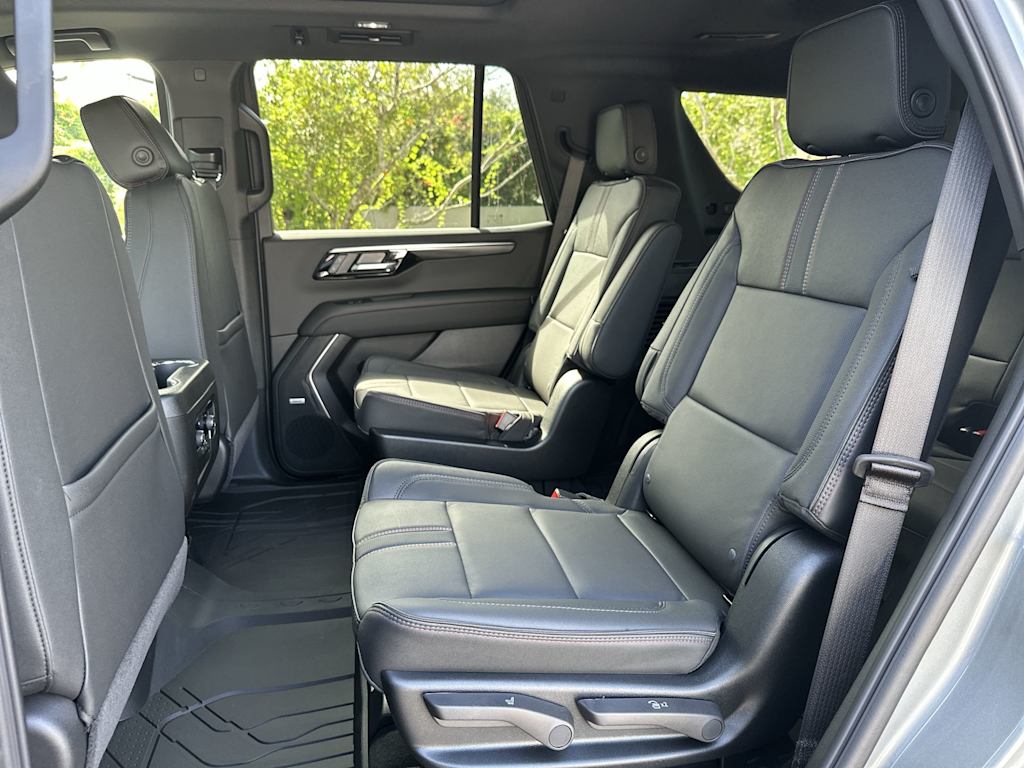 Thumbnail: 2026 Chevrolet Tahoe - 12
