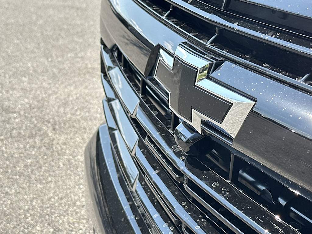 Thumbnail: 2026 Chevrolet Tahoe - 6
