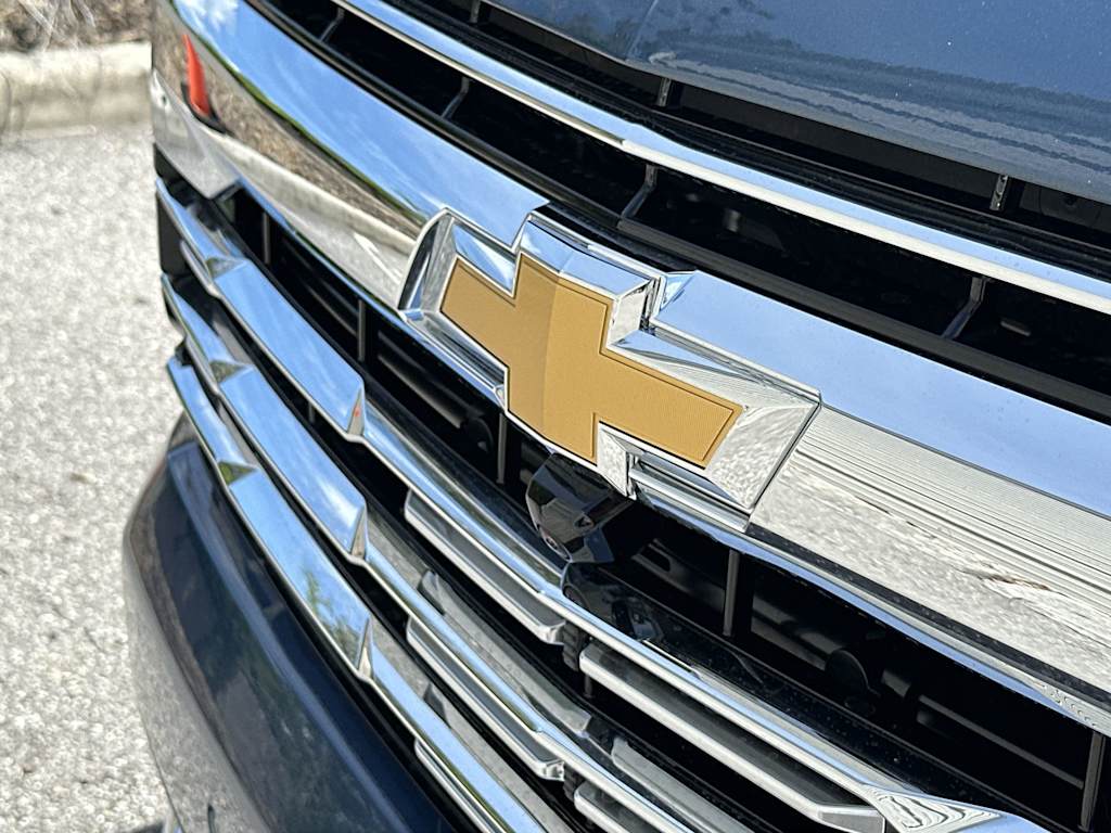 Thumbnail: 2026 Chevrolet Tahoe - 6