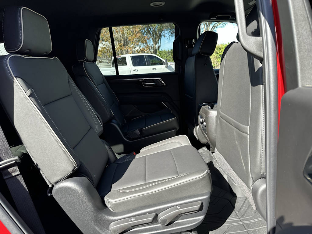 Thumbnail: 2026 Chevrolet Tahoe - 23