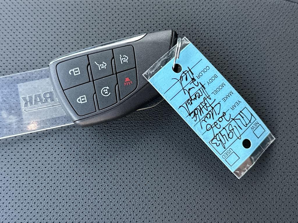 Thumbnail: 2026 Chevrolet Tahoe - 16