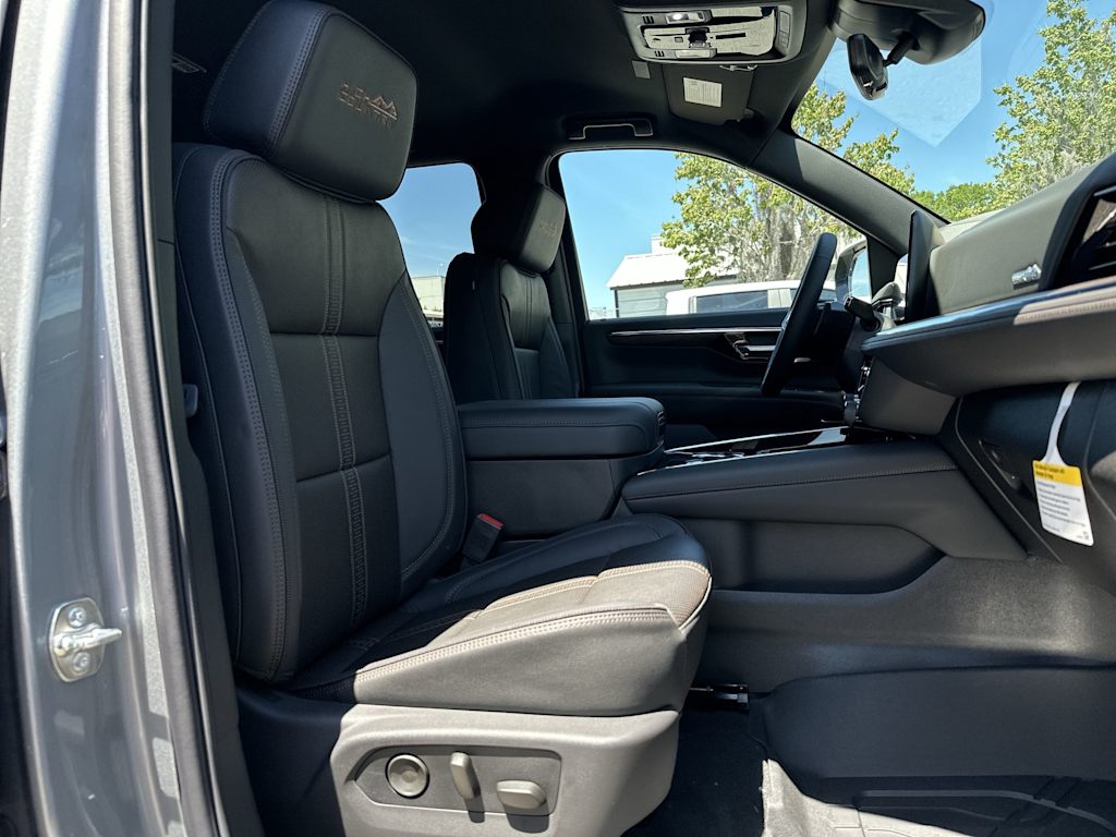 2026 Chevrolet Tahoe High Country - Photo 25
