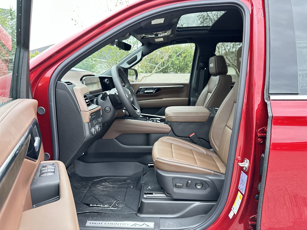 Thumbnail: 2026 Chevrolet Tahoe - 11