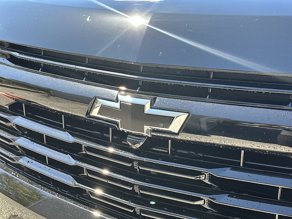 Thumbnail: 2026 Chevrolet Suburban - 7