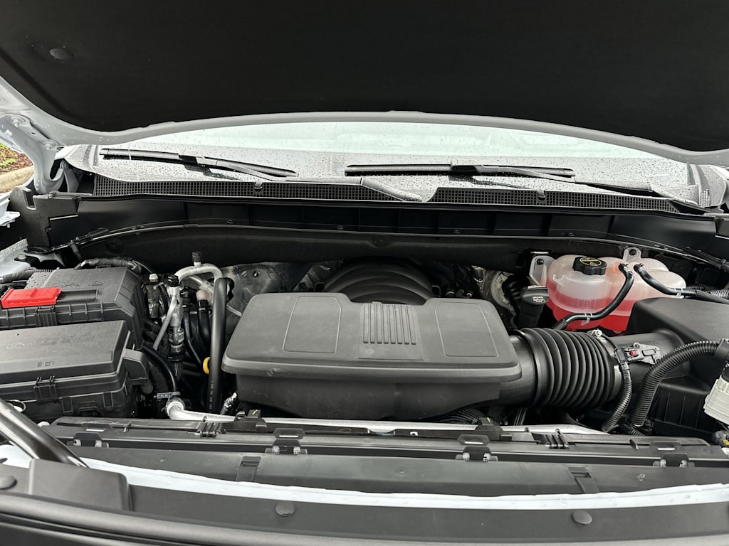 Thumbnail: 2026 Chevrolet Suburban - 9