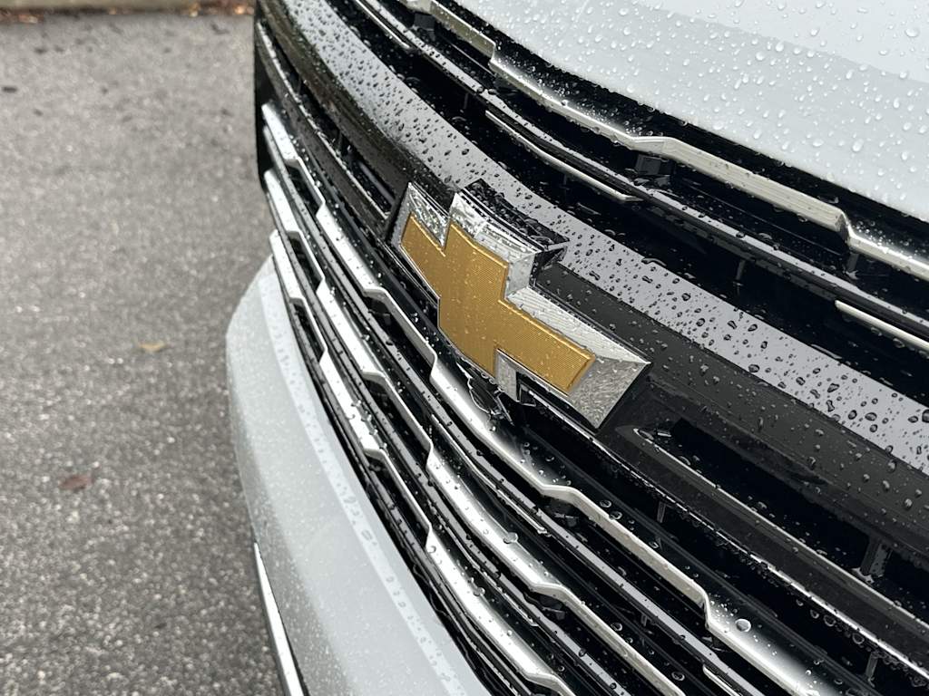Thumbnail: 2026 Chevrolet Suburban - 7