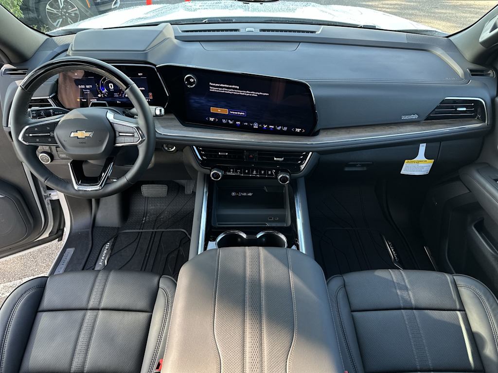 Thumbnail: 2025 Chevrolet Suburban - 2