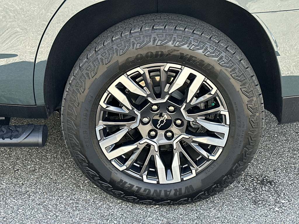 Thumbnail: 2026 Chevrolet Tahoe - 7