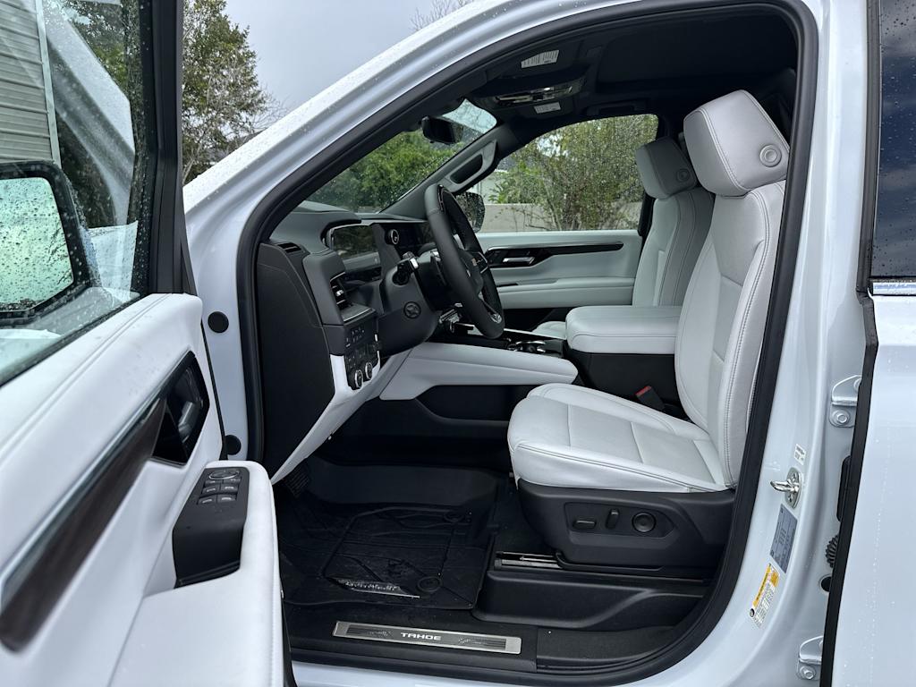 Thumbnail: 2026 Chevrolet Tahoe - 10