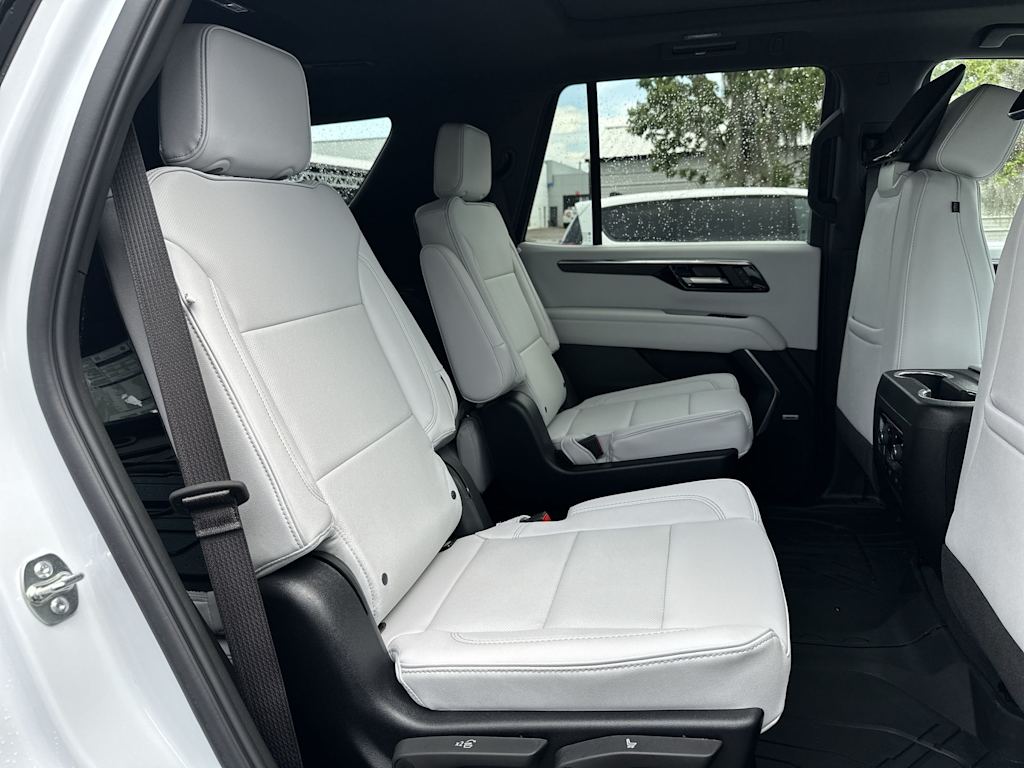 Thumbnail: 2026 Chevrolet Tahoe - 24