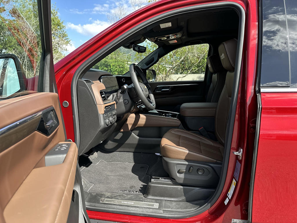 Thumbnail: 2026 Chevrolet Tahoe - 10
