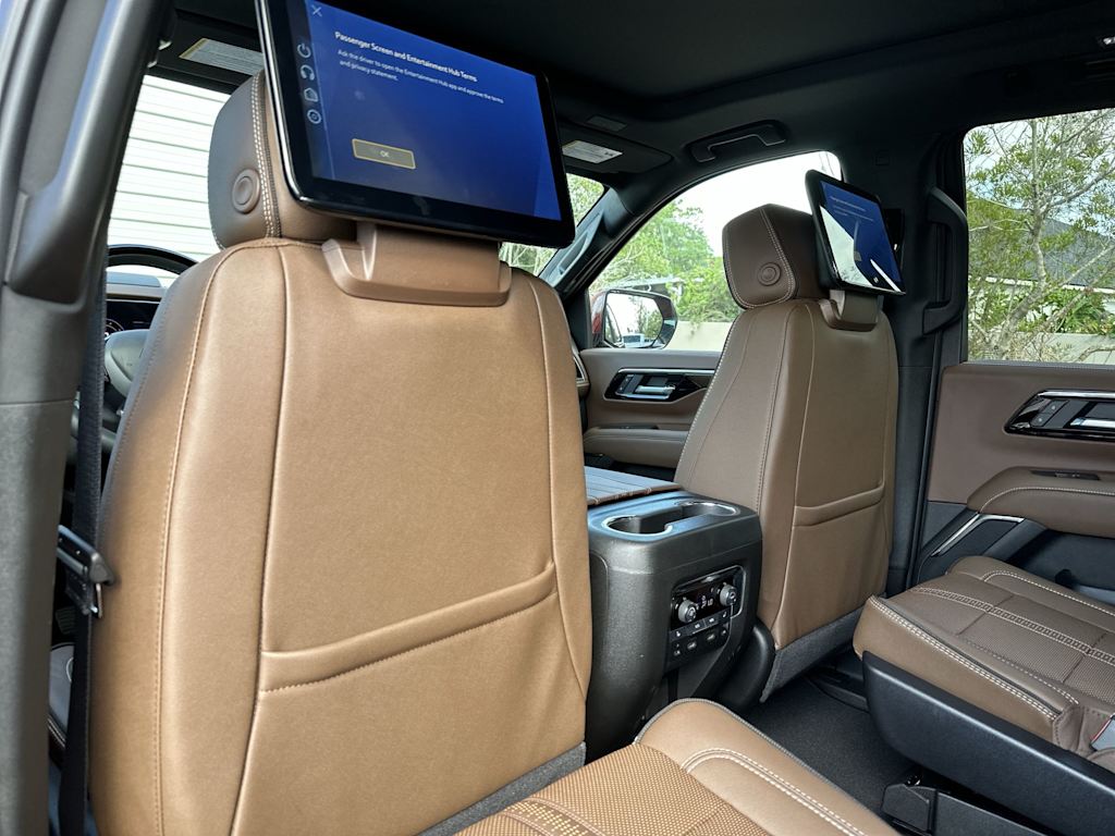 Thumbnail: 2026 Chevrolet Tahoe - 23