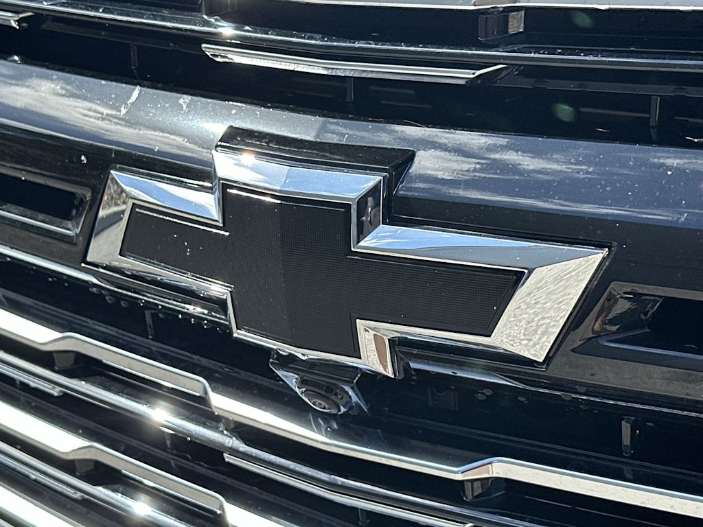 Thumbnail: 2026 Chevrolet Tahoe - 21