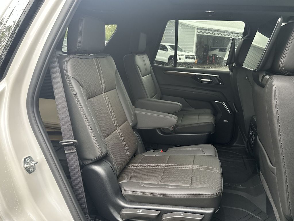 Thumbnail: 2025 Chevrolet Tahoe - 23