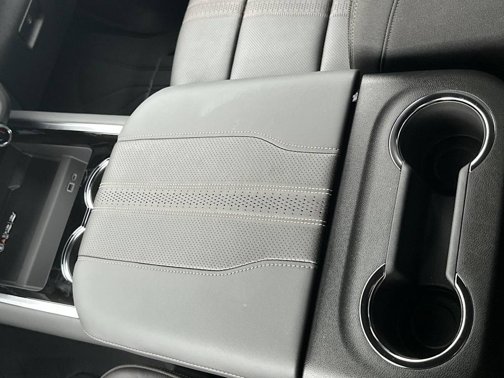 Thumbnail: 2025 Chevrolet Tahoe - 25