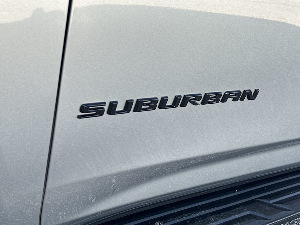 Thumbnail: 2024 Chevrolet Suburban - 6