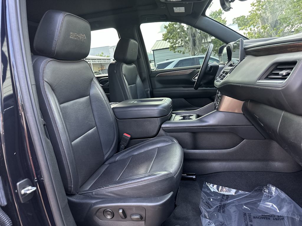 Thumbnail: 2023 Chevrolet Suburban - 26
