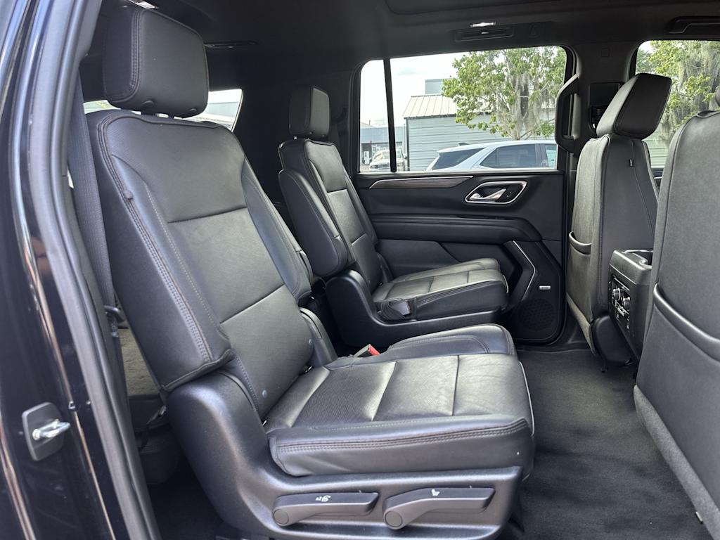 Thumbnail: 2023 Chevrolet Suburban - 25