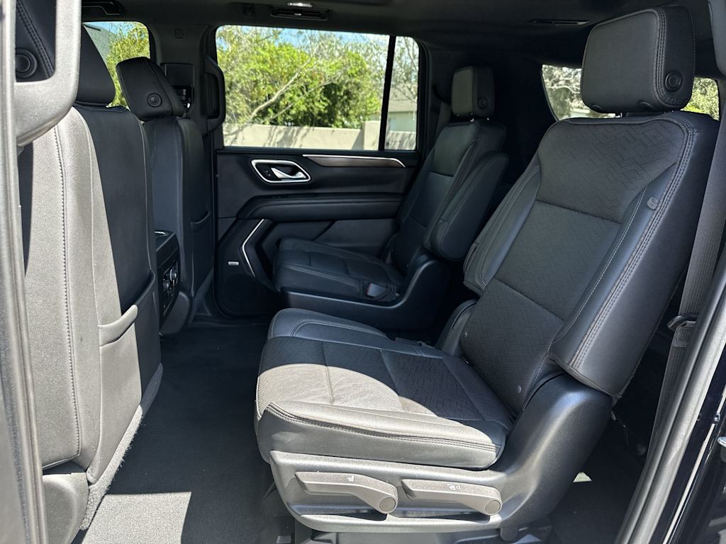 Thumbnail: 2023 Chevrolet Suburban - 12