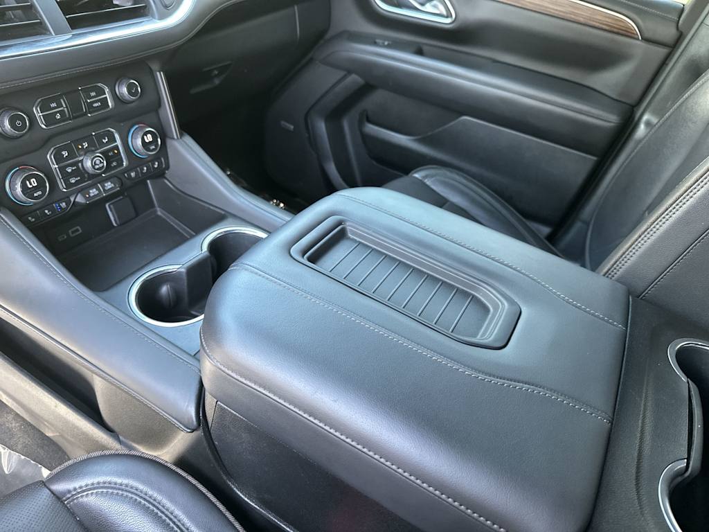 Thumbnail: 2023 Chevrolet Suburban - 26