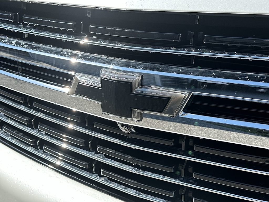 Thumbnail: 2022 Chevrolet Tahoe - 7