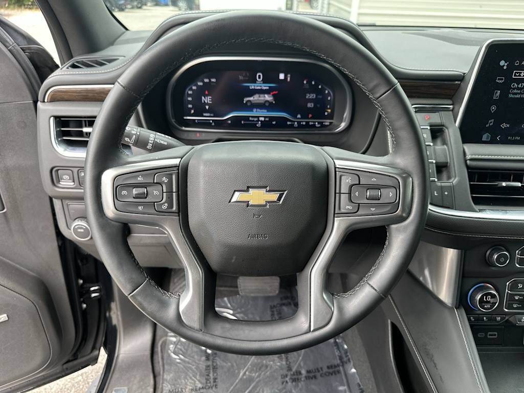 Thumbnail: 2023 Chevrolet Tahoe - 10