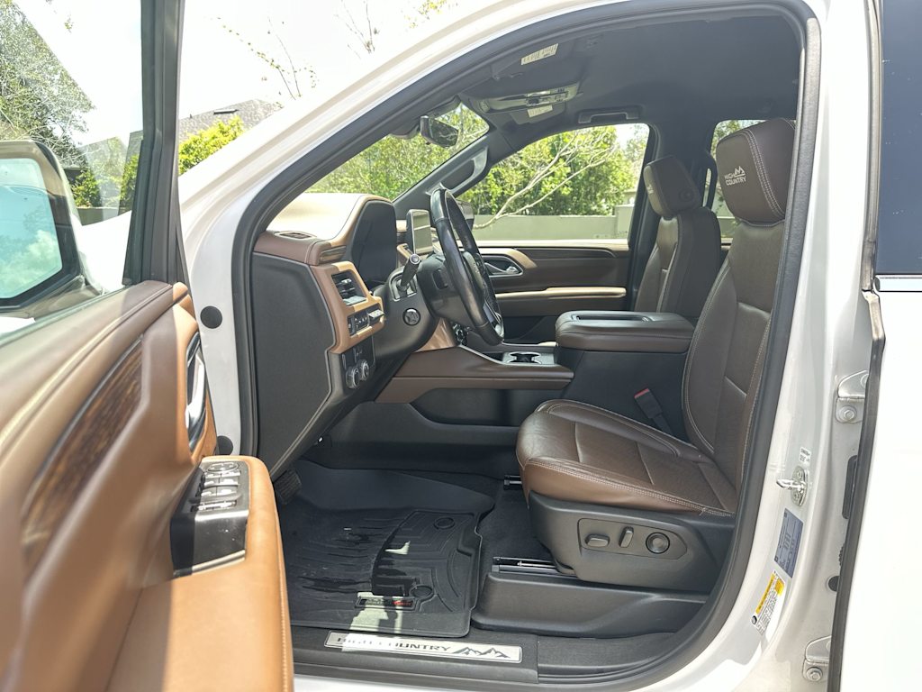 Thumbnail: 2021 Chevrolet Tahoe - 18