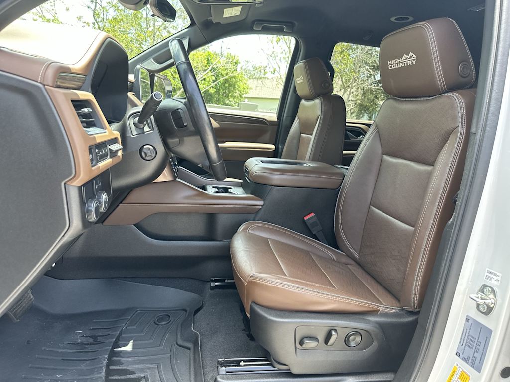 Thumbnail: 2021 Chevrolet Tahoe - 11