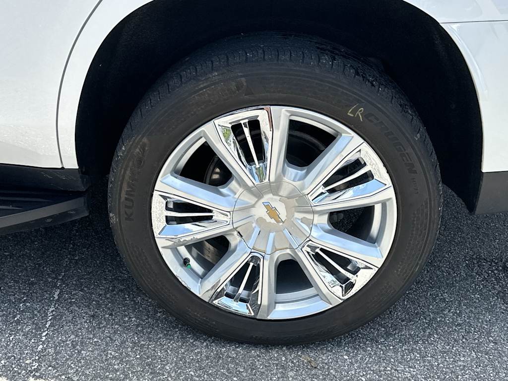 Thumbnail: 2021 Chevrolet Tahoe - 8