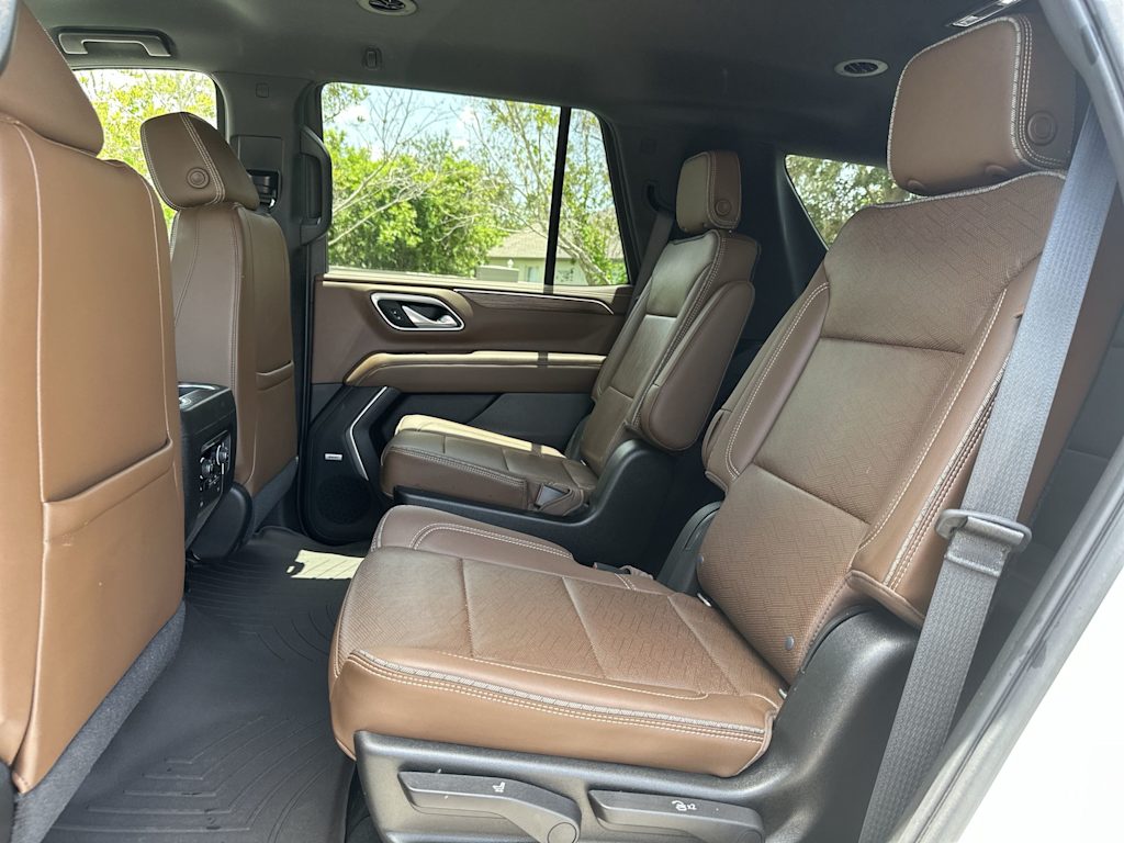 Thumbnail: 2021 Chevrolet Tahoe - 13
