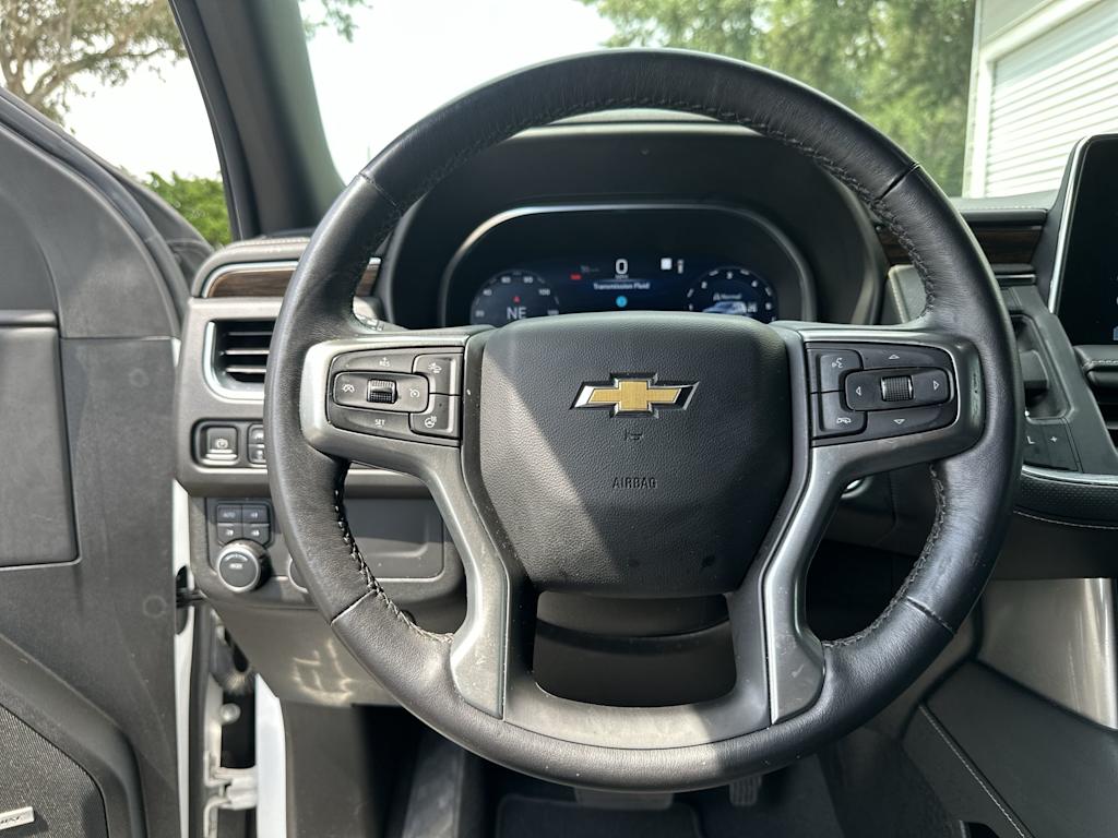 Thumbnail: 2023 Chevrolet Suburban - 10